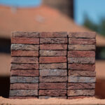 Stone bricks Antigoon Speciaal Paars Blauw Gesinterd handvorm Waalformaat